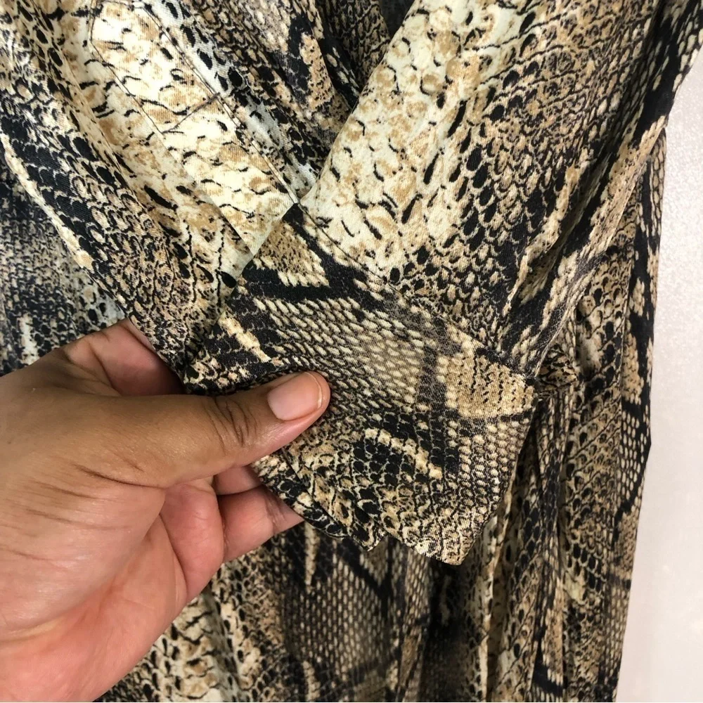 ZARA FLOWING V-NECK SNAKESKIN PRINT LONG SHIRT DRESS | Size Small - Picture 13 of 16